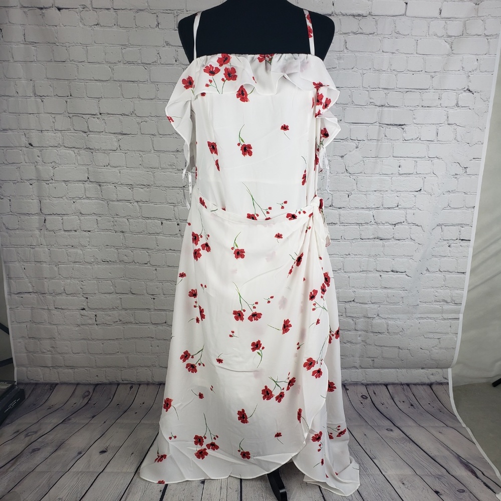 City Chic Maxi Miss Poppy Dress Plus Size - Picture 3 of 5